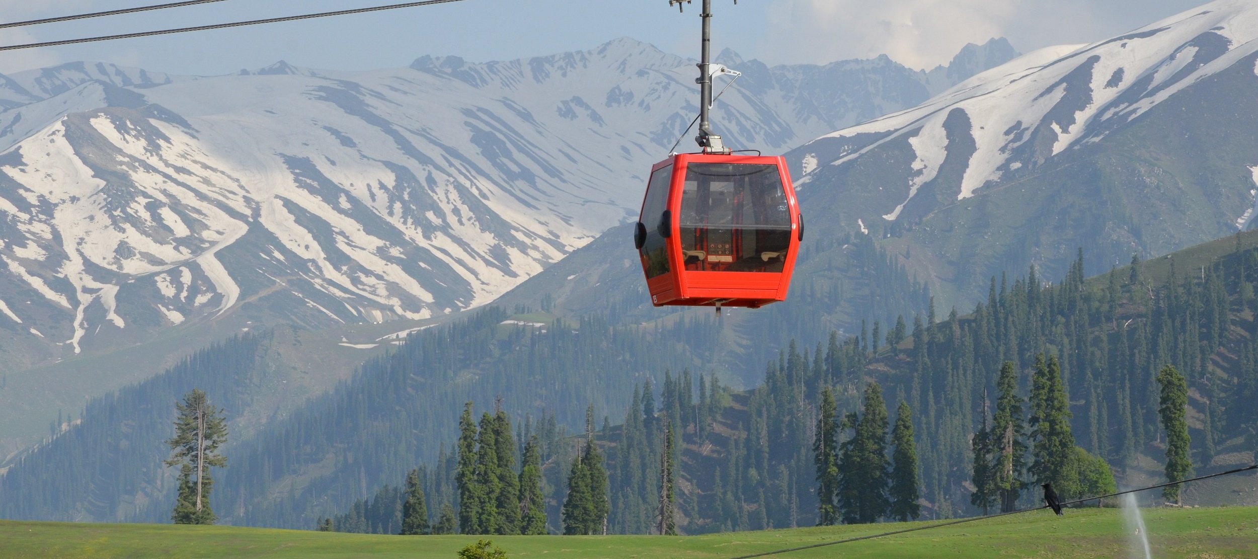 Kashmir Wonders: A Scenic Holiday Tour via Jammu