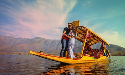 Romantic Kashmir: Love Birds Honeymoon Tour